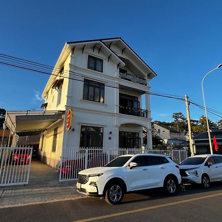 Anh Van Villa Hotel Da Lat Eksteriør billede