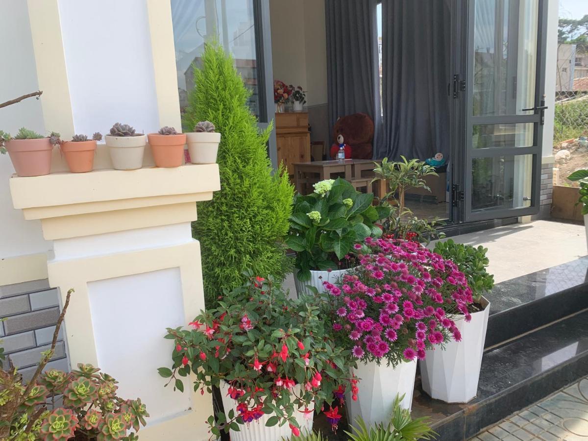 Anh Van Villa Hotel Da Lat Eksteriør billede