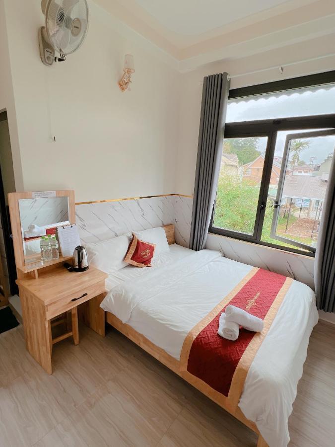 Anh Van Villa Hotel Da Lat Eksteriør billede