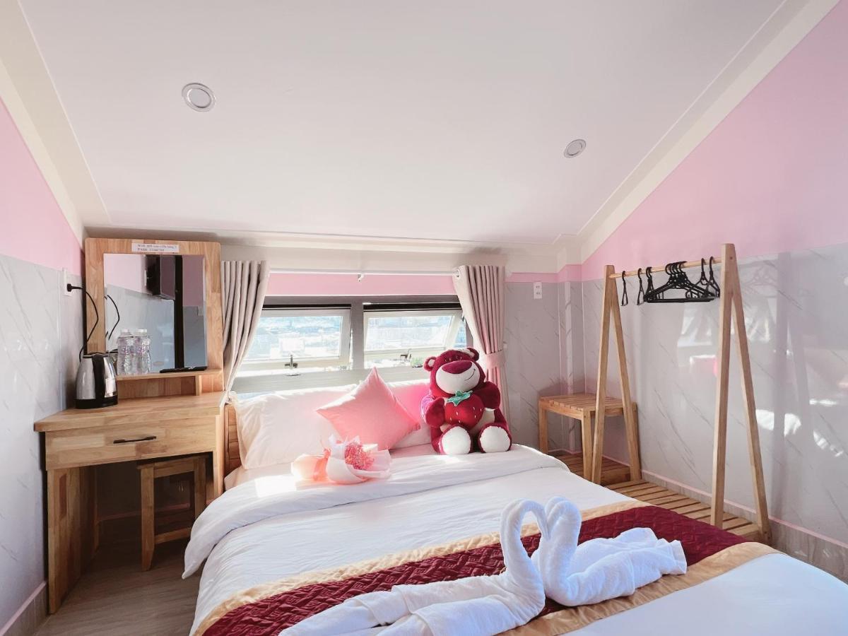 Anh Van Villa Hotel Da Lat Eksteriør billede