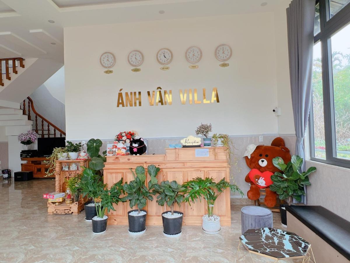 Anh Van Villa Hotel Da Lat Eksteriør billede