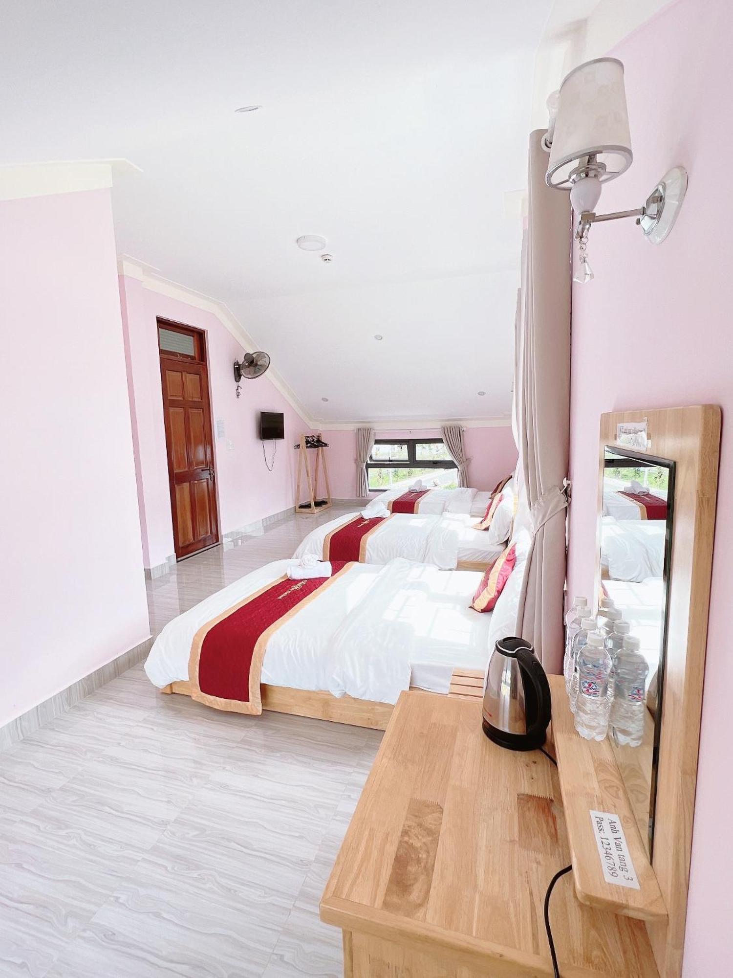 Anh Van Villa Hotel Da Lat Eksteriør billede