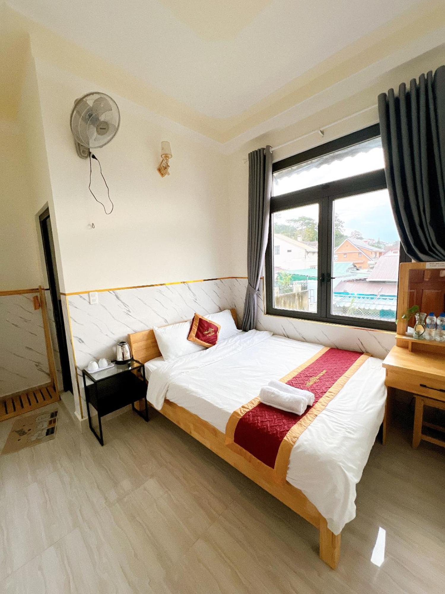 Anh Van Villa Hotel Da Lat Eksteriør billede